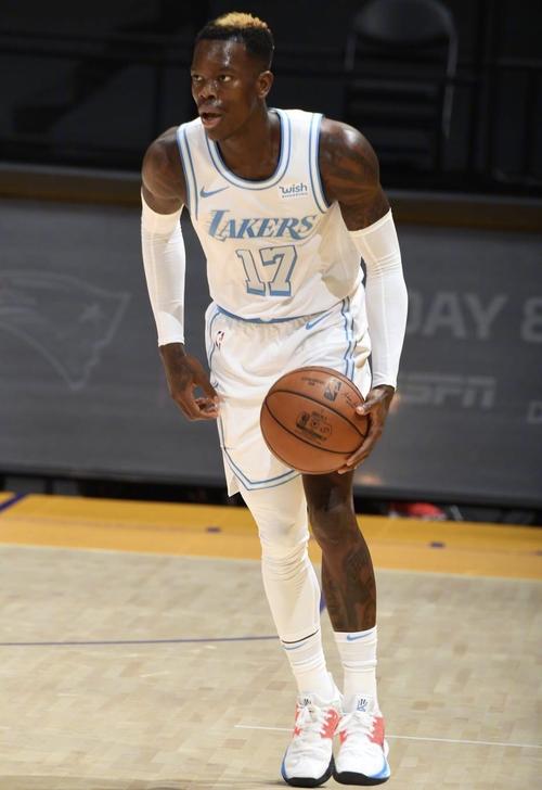 [德甲]德甲为马格德堡事件遇难者默哀.